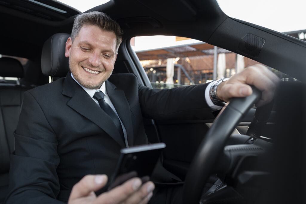 driver-dressed-elegant-costume