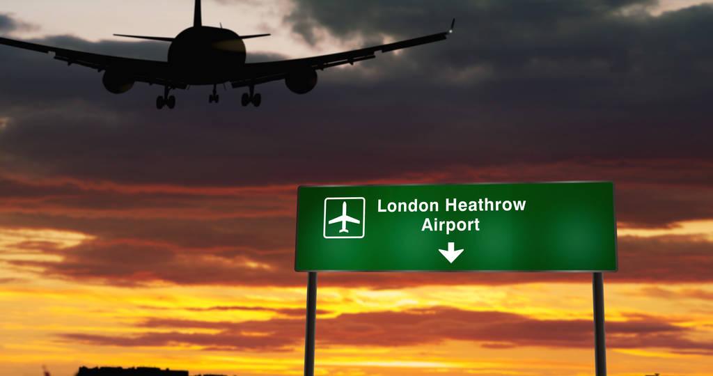 Photo of plane landing in London Heathrow Airport